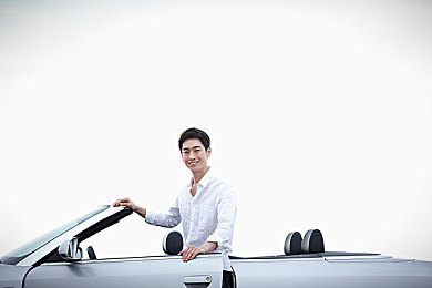 赛普拉斯携手esolutions为车载信